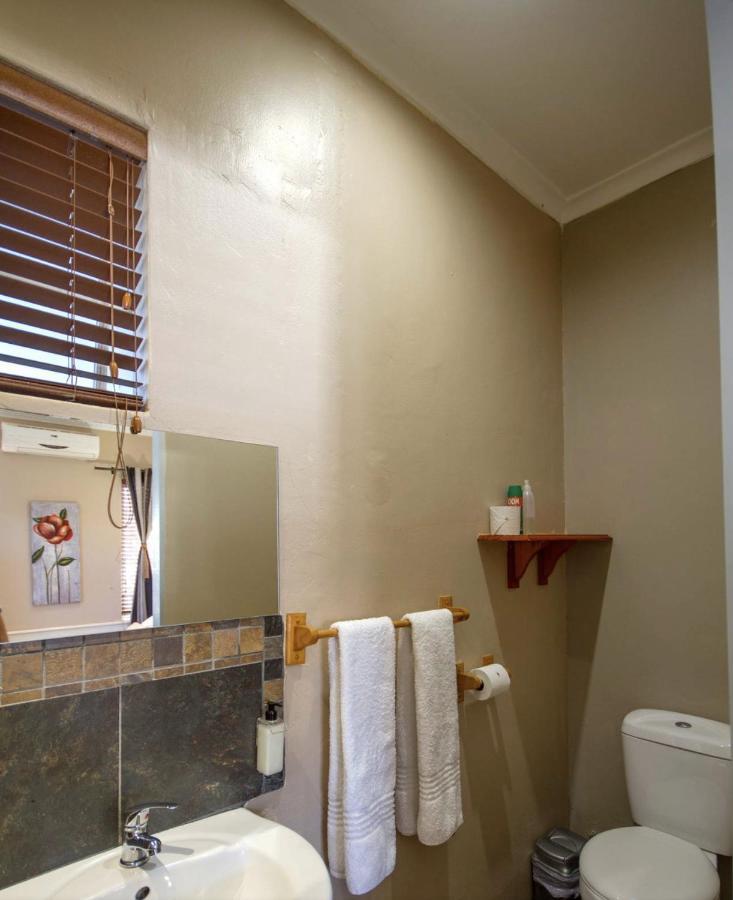 קייפטאון Sunbell Ventures Guesthouse מראה חיצוני תמונה